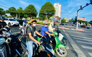Nhờ đâu người Đà Nẵng đi đúng làn, dừng đúng vạch, nhường nhau trên đường?