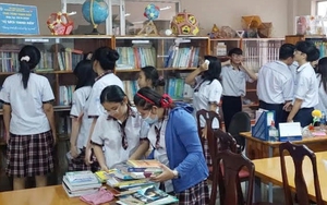 TP.HCM miễn phí sách giáo khoa: Trường chủ động nâng cấp thư viện, rà soát thiết bị dạy học