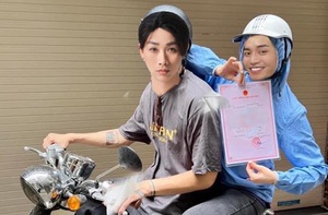 Ảnh vui sao Việt 22-8: BB Trần - Hải Triều ‘cosplay’ Diệu Nhi - Anh Tú
