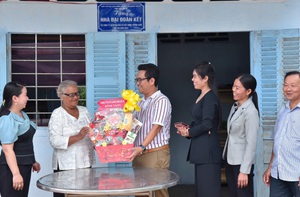 Tết về ấm áp trong những căn nhà Đại đoàn kết