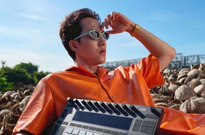 VP Bá Vương tung MV giàu có nhất V-pop