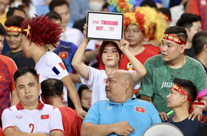 Khi nào VFF mới sa thải ông Troussier?