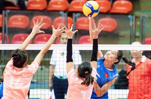 Bóng chuyền nữ Việt Nam thắng nhanh Myanmar 3-0 ở trận ra quân SEA Games 33