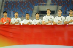 Báo Indonesia kêu gọi U22 Việt Nam đá hết mình để 'cứu' U22 Indonesia