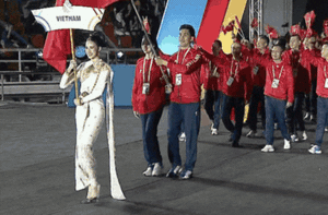 Đài lửa được thắp sáng, SEA Games 33 chính thức bắt đầu