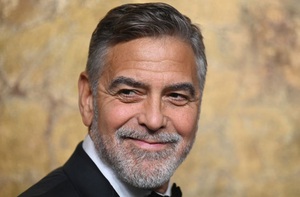 Thư giãn - bí quyết giúp tài tử U70 George Clooney cường tráng phong độ