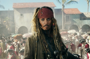 Phần cuối 'Cướp biển' với Johnny Depp có thể thu 2,5 tỉ USD