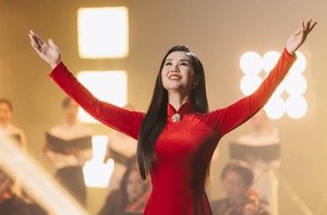Võ Hạ Trâm ra MV tri ân quê hương, chồng Ấn Độ diện áo dài cổ vũ