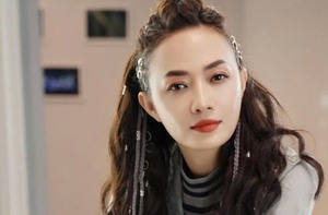 Tinna Tình phản hồi tin đồn 'bỏ showbiz để lấy chồng sinh con'