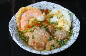 Vì sao chúng ta không thể ngừng ăn vặt ngay cả khi chẳng hề đói?