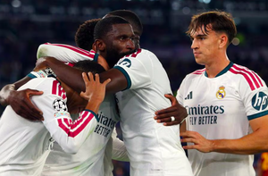 HLV Mourinho thay người đỉnh cao, Real Madrid ngược dòng không tưởng trên đất Ý