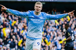 Haaland giúp Man City duy trì mạch toàn thắng, HLV Maresca đi vào lịch sử