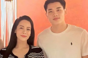 Nhật Kim Anh lại gây xôn xao bên cầu thủ Đình Bắc