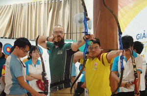 Sinh viên quốc tế chọn giảng đường Việt Nam - Kỳ 2: Nơi đất lạ hóa thân thương