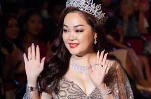 'Bà trùm vương miện' vừa bị bắt có vai trò gì ở các cuộc thi hoa hậu?