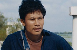 Phương Nam 'Mưa đỏ' có vai chính điện ảnh đầu tiên