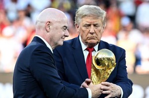 Tổng thống Trump: 'Sẽ là sai lầm khủng khiếp nếu FIFA thay Chủ tịch Infantino'