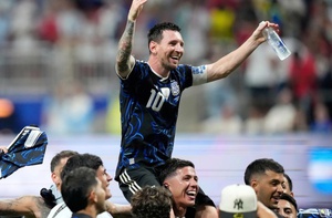 Tranh cãi vì Argentina chọn ngày thắng Anh ở World Cup làm ngày kỷ niệm