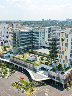 Dấu ấn 50 năm thành phố mang tên Bác: Những bệnh viện cửa ngõ TP.HCM 'thay da đổi thịt'