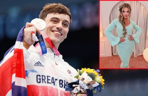 Huyền thoại Olympic gây sốt khi hóa Lady Godiva đầy nữ tính
