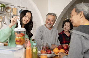 Giới trẻ Trung Quốc thuê người nghe chửi... hộ