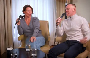 Con út 8 tuổi của Rooney bị Everton cho... thôi việc