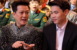 Cầu thủ chớm nổi và showbiz: Đi thế nào để không lạc sân?