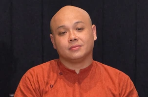 Đạo diễn Chung Chí Công 'cày' quảng cáo 7 năm để trả nợ phim cũ