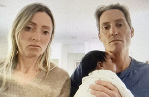 Hành trình tìm con ruột của cặp đôi Mỹ sau ca sinh em bé da màu