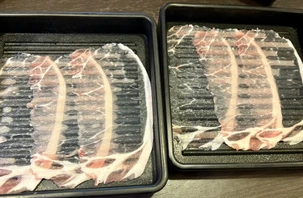 Quán buffet lẩu Nhật gây sốt vì thịt heo… mỏng 'xuyên thấu'