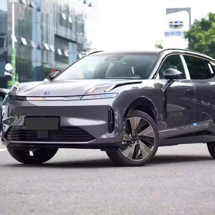 'Lynk & Co 08 có thể đi 200km không cần xăng, giá 1,5 tỉ đồng sẽ dễ bán'