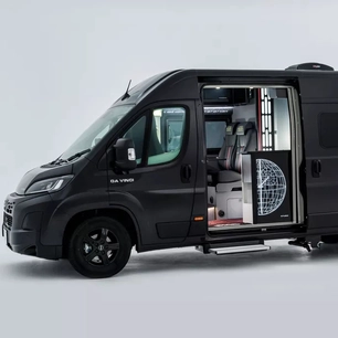 Nhà di động như bước ra từ 'cuộc chiến giữa các vì sao', giá gần 4 tỉ đồng