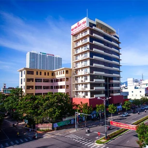 Đại học Duy Tân: Đại học tư thục đầu tiên ở Việt Nam