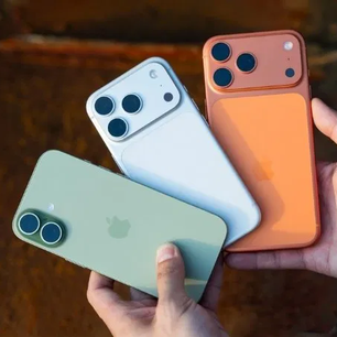 iPhone 17
