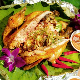 Gà nướng đất sét