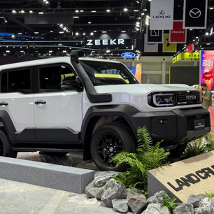 Toyota Land Cruiser FJ nhận cọc: Giá dự kiến gần 1,2 tỉ đồng ngang Fortuner, dễ ra mắt tháng 6