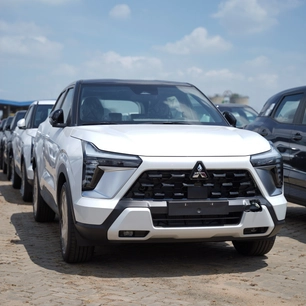 Mitsubishi Xforce 2026 ra mắt Việt Nam: Giá từ 605 triệu đồng, bổ sung tiện nghi đấu Yaris Cross