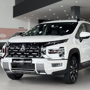 Tin tức giá xe: Xe Mitsubishi lăn bánh giảm tới gần 90 triệu đồng