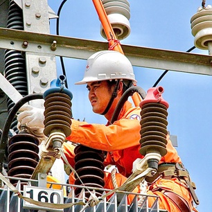 Nắng nóng 2026: Vì sao hóa đơn tiền điện dễ tăng mạnh?
