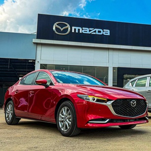 Tin tức giá xe: Loạt xe Mazda có bản tiêu chẩn mới rẻ hơn, có mẫu rẻ nhất phân khúc Nhật, Hàn