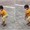 Bé trai lắc mông theo 'nhịp điệu cha cha cha, ban nhạc nhá'