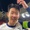 Son Heung Min ‘mẻ trán’ vì bị xô khi nâng cúp Europa League