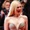 Phim của Elle Fanning nhận tràng pháo tay dài kỷ lục ở Cannes, tiến gần đến Cành cọ vàng