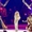 Beyoncé suýt gặp tai nạn trên sân khấu mở màn world tour