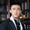 Đoàn Công Vinh mặc vest với quần bơi tại Mister International: Xin cho khám sức khỏe tâm thần nhe