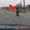 Tài xế lái ô tô 84km/h hú hồn khi xe đạp điện vượt mặt 'trong một nốt nhạc'