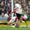 CĐV Man Utd nể phục Maguire với pha ‘đầu sắt’ cứu thua