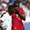 Diop che miệng nói chuyện với Dembele, CĐV Morocco thót tim