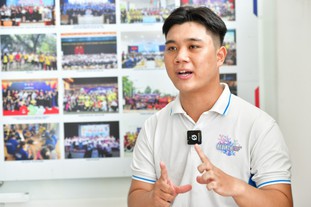 Xuất hiện ở Tuổi Trẻ Startup Award, nhận nhiều lời mời hợp tác