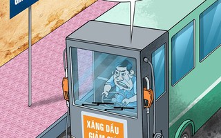 Xe buýt tới trạm, hành khách chẳng chịu xuống
